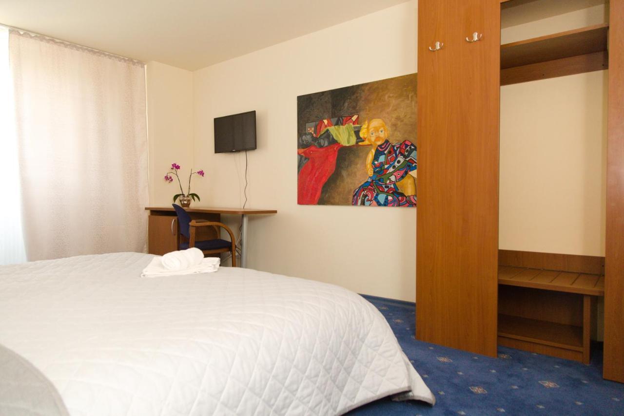 Eden Apart otel Temeşvar Dış mekan fotoğraf