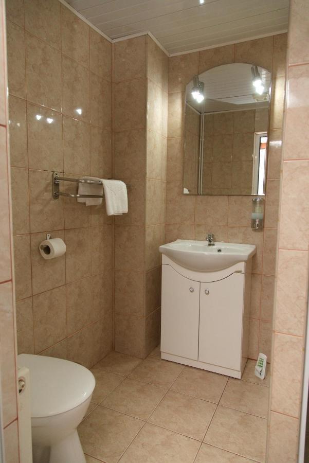 Eden Apart otel Temeşvar Dış mekan fotoğraf
