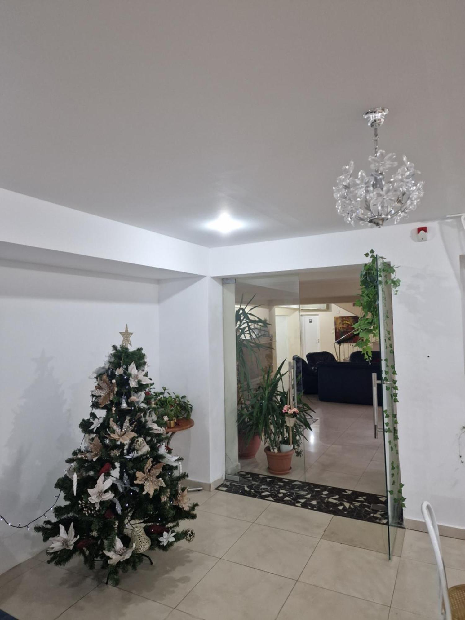 Eden Apart otel Temeşvar Dış mekan fotoğraf