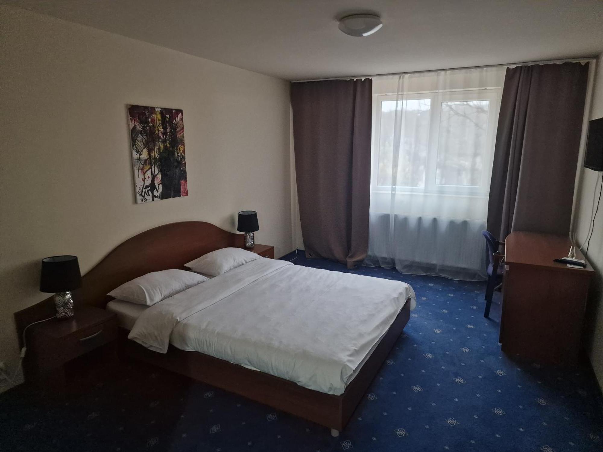 Eden Apart otel Temeşvar Dış mekan fotoğraf