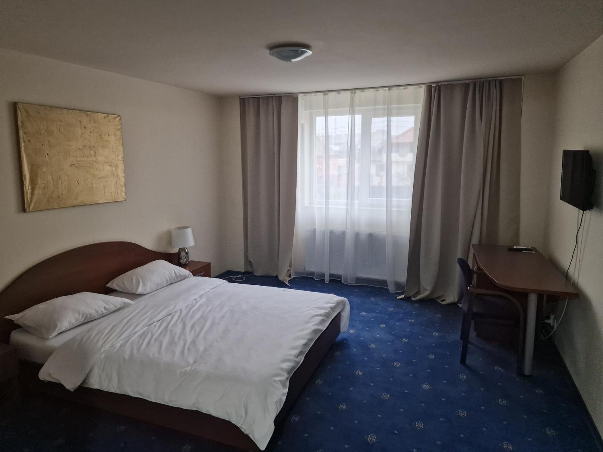 Eden Apart otel Temeşvar Dış mekan fotoğraf